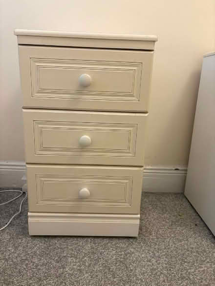 Photo of free Cream 3-Drawer Bedside Chest (Bensham NE8) #1