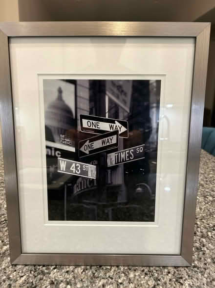Photo of free 3 framed New York prints (Chislehurst, BR7) #1