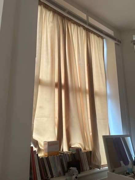 Photo of free Curtains (Willesden green) #1