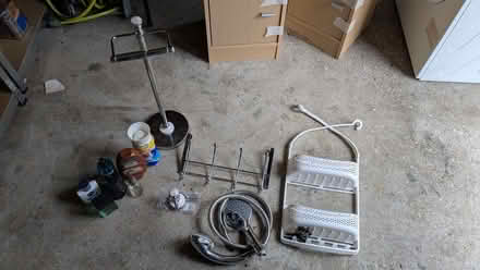 Photo of free Lots of bathroom bits (Reading West RG1) #1