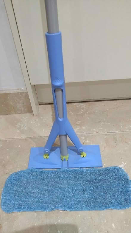 Photo of free Butterfly mop (Risinghurst OX3) #3