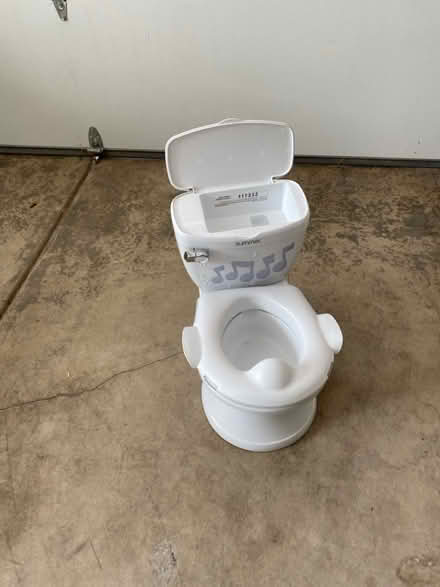 Photo of free Summer Potty Training Toilet (Lawrence Expy and Hwy 280) #2