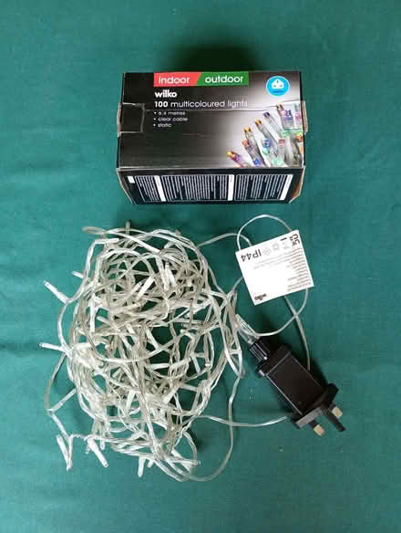 Photo of free LED Christmas Lights (Norcot RG30) #1