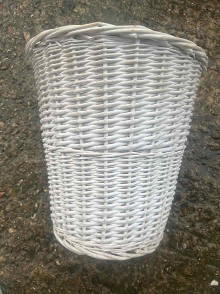 Photo of free Waste paper basket (TW13) #1