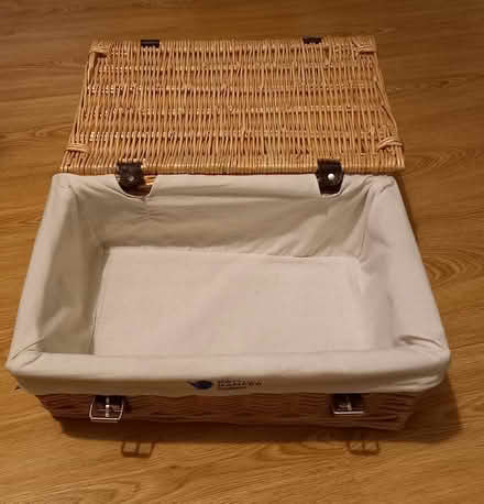 Photo of free Gift hamper (empty!) (Wantage, OX12) #4