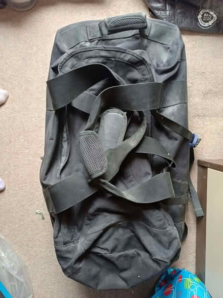 Photo of free Strong canvas case on wheels. (Fleetville AL1) #2