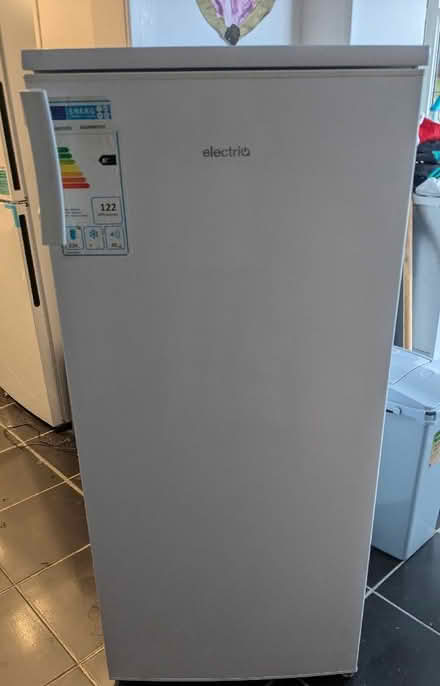 Photo of free Fridge (Cornton FK9) #1