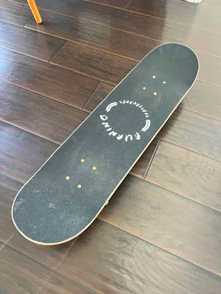 Photo of free Skateboard (Wolfe and Evelyn) #2