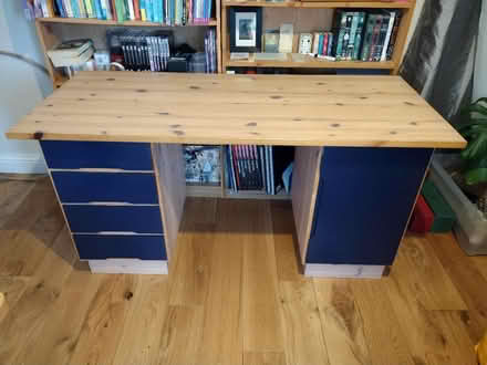 Photo of free Lovely solid wood desk (Wellesbourne, CV35) #1