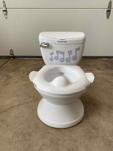 Photo of free Summer Potty Training Toilet (Lawrence Expy and Hwy 280) #1