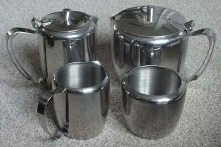 Photo of free Tea & Coffee pots. (Hoylake CH47) #1