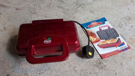 Photo of free American Waffle Maker (Reading West RG1) #1