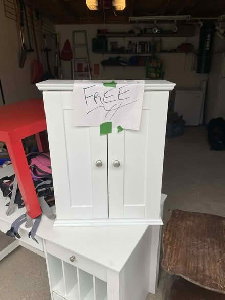 Photo of free Side tables and cabinet (Mount Albert, ontario) #3