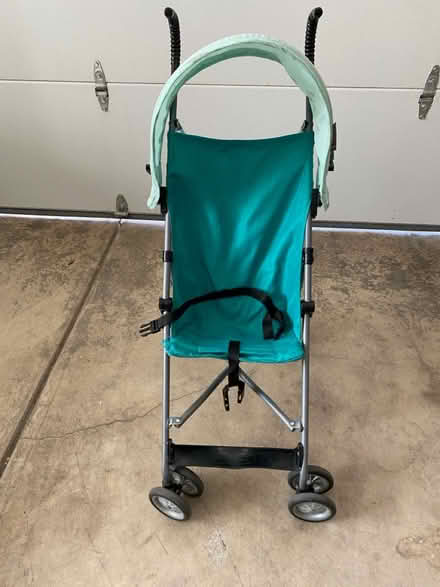 Photo of free Green umbrella stroller (Lawrence Expy and Hwy 280) #1