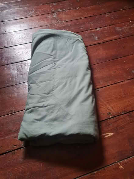 Photo of free Kingsize duvet cover (Marsh LA1) #1