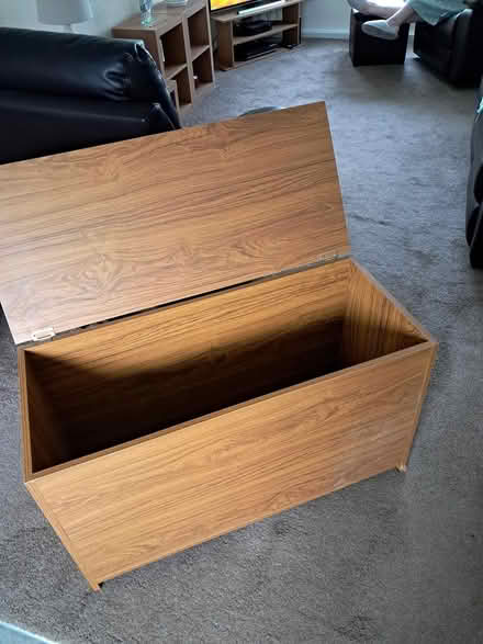 Photo of free Ottoman (darlington) #1