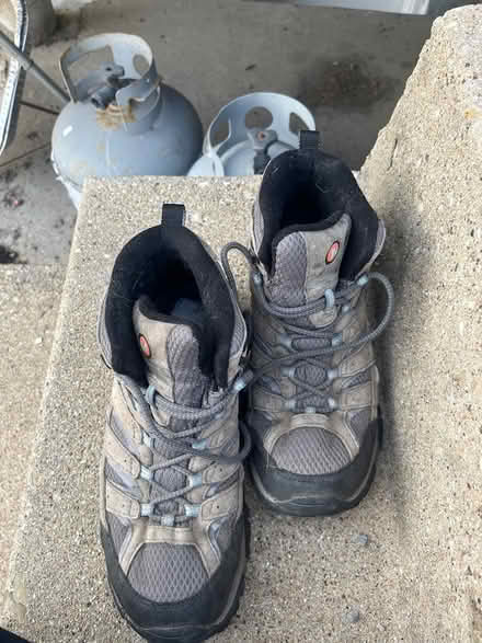 Photo of free Women’s Merrell hiking boots (Albany Park) #1