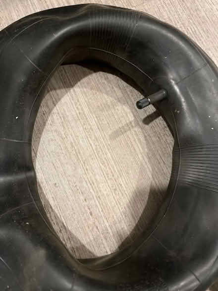Photo of free inner tube with straight post (Golden Triangle) #2