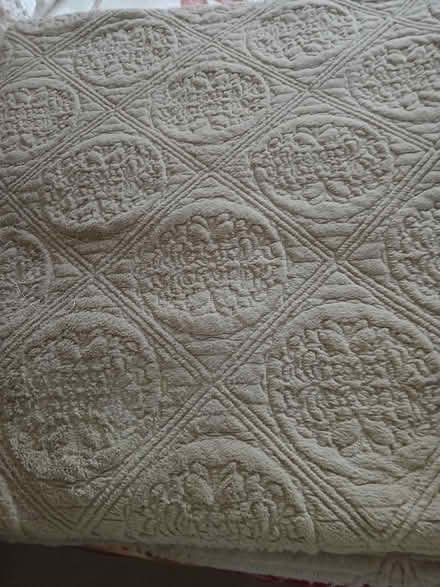 Photo of free King size weighted blanket (Meadowvale and 401 area) #4