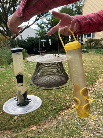 Photo of free Bird Feeders in Old Bowie (Old Town Bowie) #1