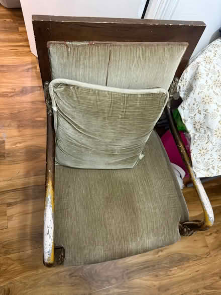 Photo of free arm rest chair (Whitechapel E1) #2