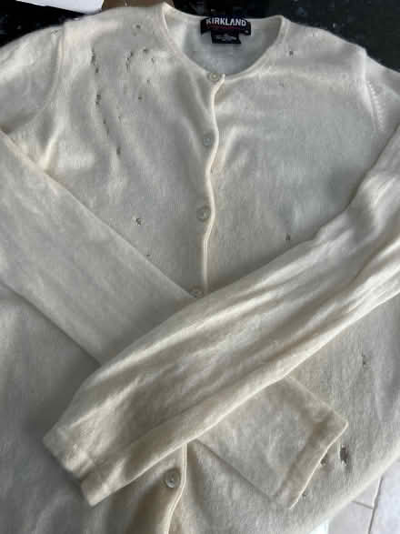 Photo of free ‘Lacey’ cashmere cqrdigan (South Woodchester GL5) #1