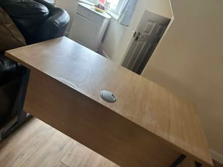 Photo of free Desk (42 willow lane milton) #1