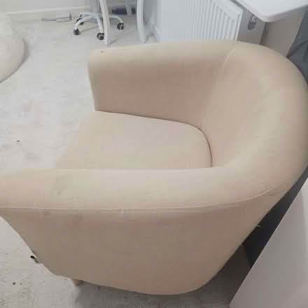 Photo of free Single sofa scratched by Kitty, sofa is in good condition (Oxford OX3) #1