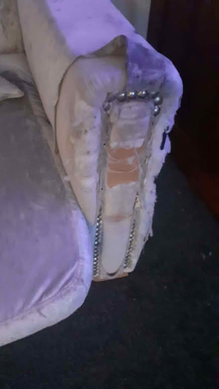 Photo of free Sofa (Oakgrove MK10) #3