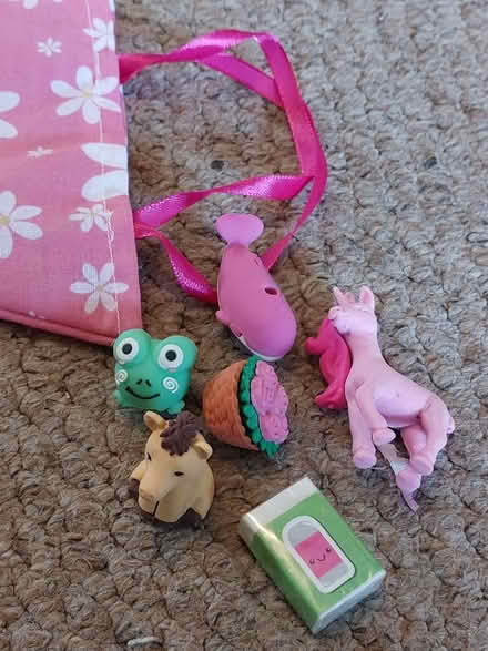 Photo of free Novelty erasers (Coley RG1) #1