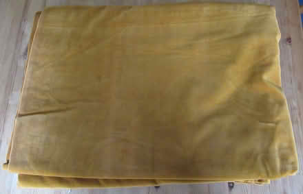 Photo of free Various curtains. (IP4) #3