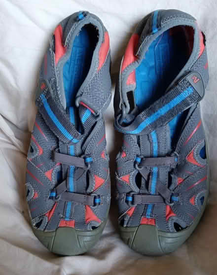 Photo of free MERRELL select grip size EU 37 (Magnolia 98199) #1