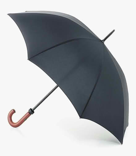 Photo of Big umbrella (Haringey N15 3) #1