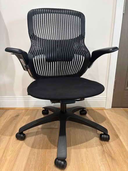 Photo of free Black office chair, wide seat (Amersham HP6) #1
