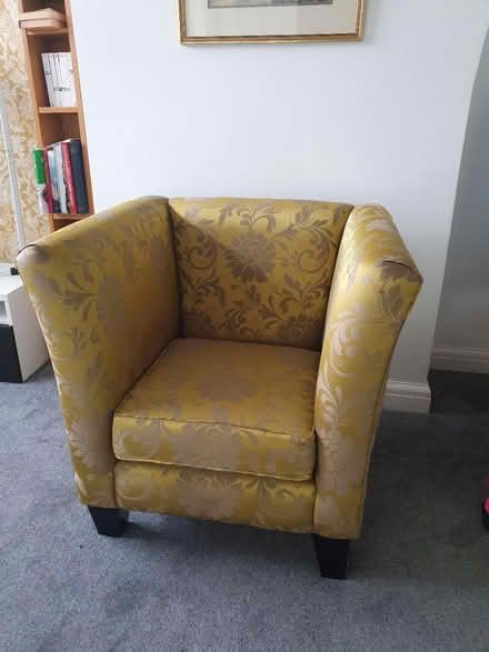 Photo of free Gold Chinese Chair (WD25 Woodside) #1