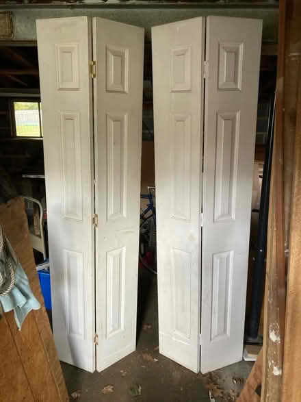 Photo of free Bifold doors (Winsted) #1