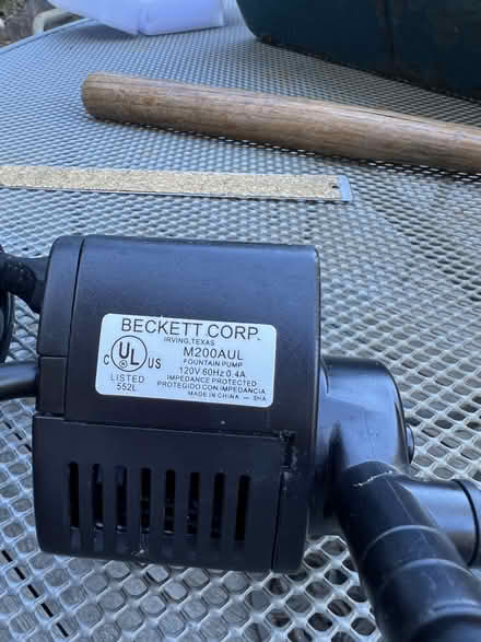 Photo of free Fountain Pump Medium (Midtown Palo Alto) #3