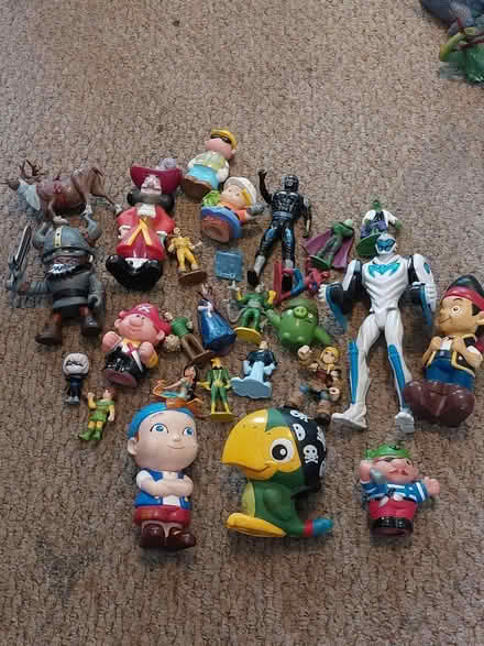 Photo of free Toy figures (Coley RG1) #1