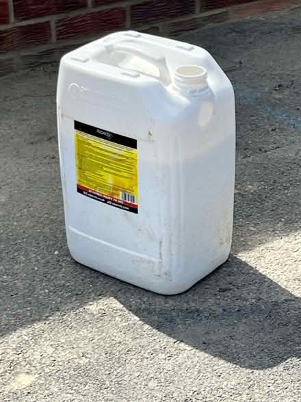 Photo of Large container (Waterlooville PO7) #1