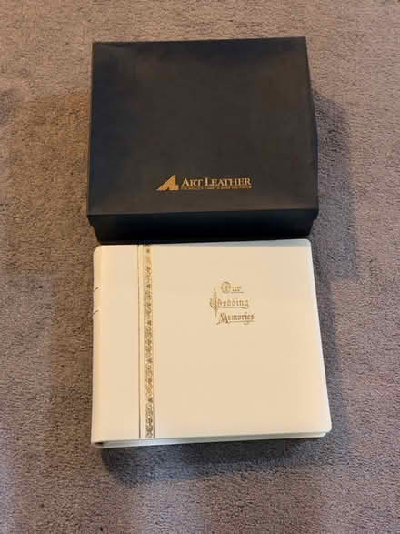 Photo of free Art Leather wedding Album (Owings Mills) #1