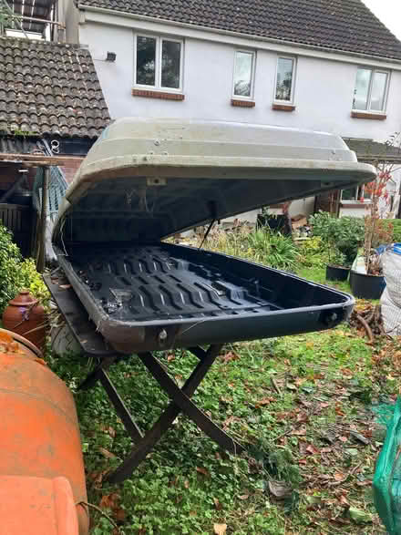 Photo of free Car roof box (Bratton BA13) #1