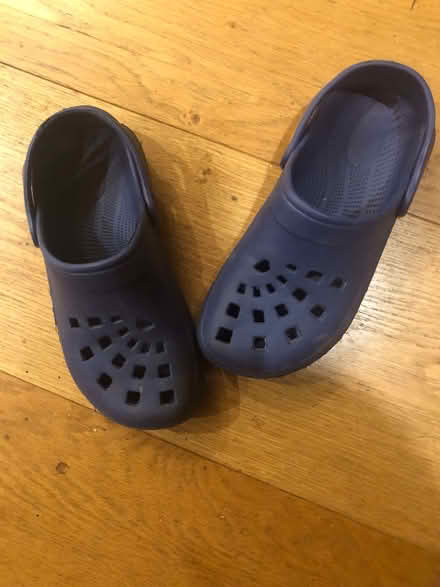 Photo of free child's croc type slip on shoes size 32 (13) (Shotover OX3) #1