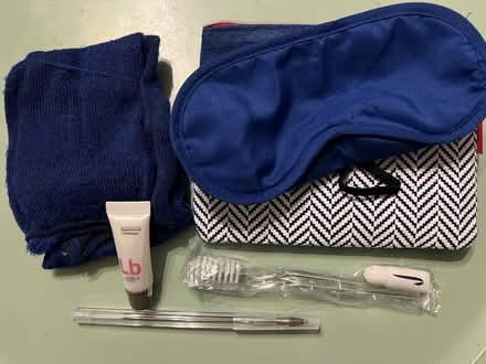 Photo of free BA travel packs (Bermondsey SE16) #2