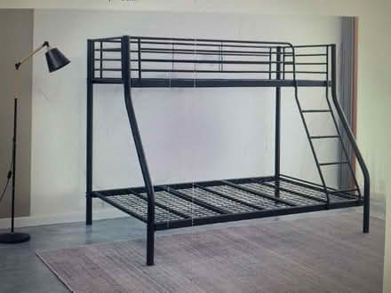 Photo of free Bunk bed (Battersea SW11) #1