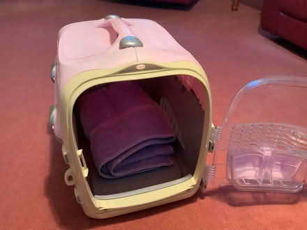 Photo of free Pet carrier (Cambusbarron FK7) #2