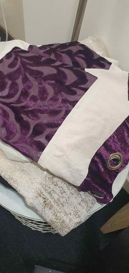 Photo of free Purple and cream curtain (Greenwich Peninsula SE10) #2