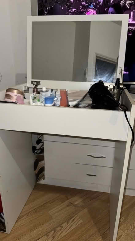 Photo of free Bedroom furniture set (Willesden green) #3