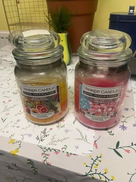 Photo of free 2 part used large Yankee candles (Southdown) #1