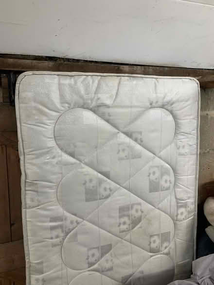Photo of free Great single mattress (Commonwood WD4) #1