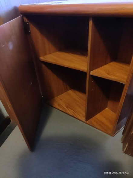 Photo of free Bedroom storage (Downers Grove) #4